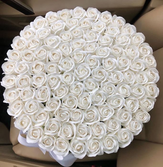 Мильні троянди квіти оголошення