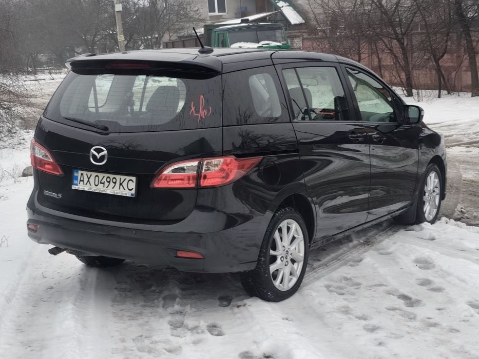Mazda 5 мінівен автомат