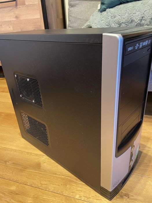 Komputer stacjonarny