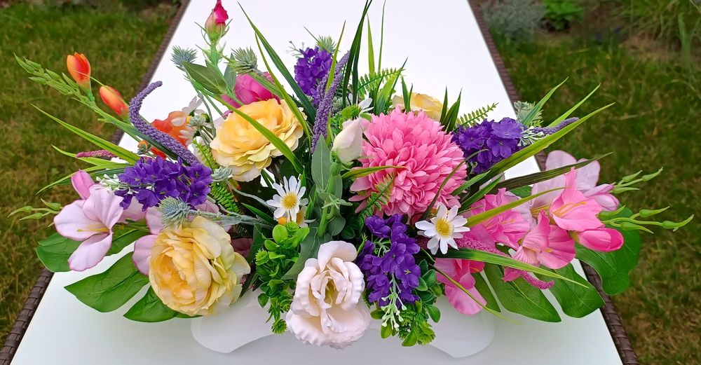 Stroik kompozycja nagrobna na grób