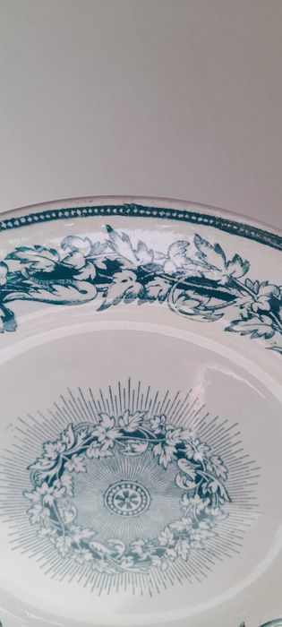 Prato porcelana Inglesa - Internacional W&C