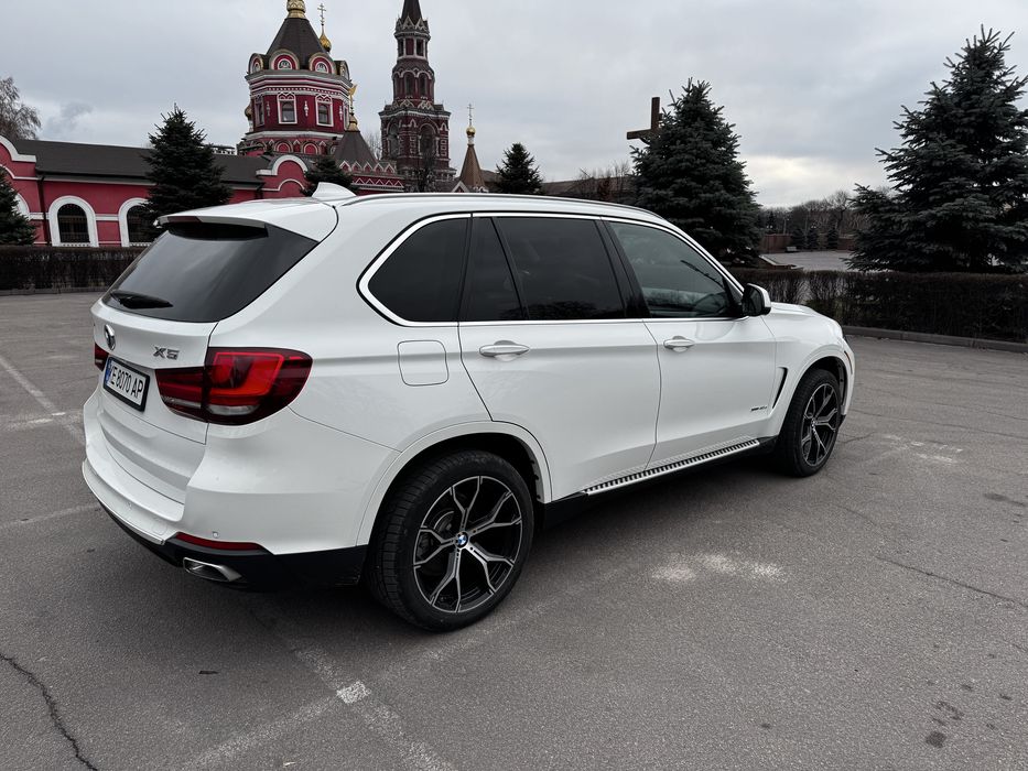 Bmw x5 2015 гібрид