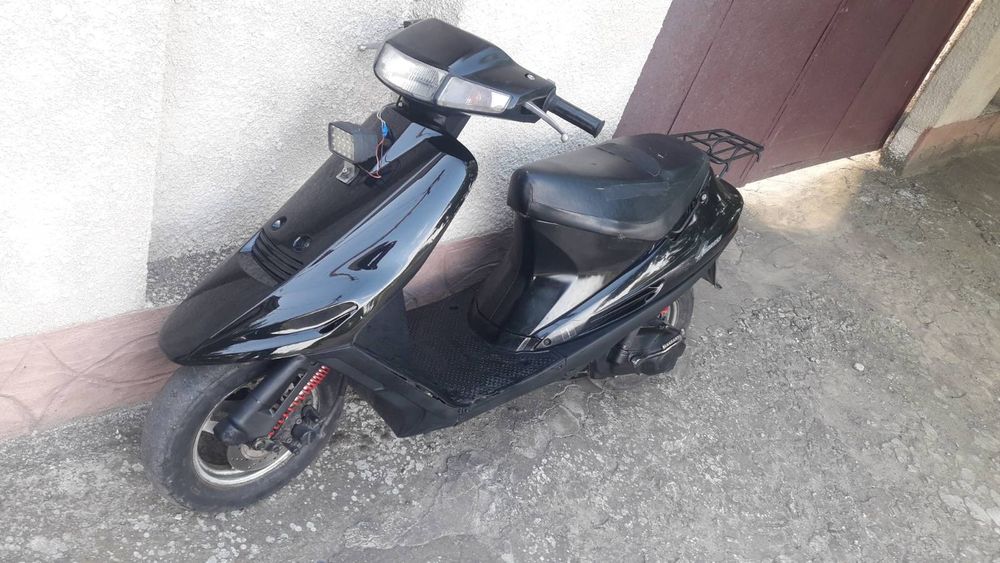Продам мопед Сузуки Адрес 100куб.