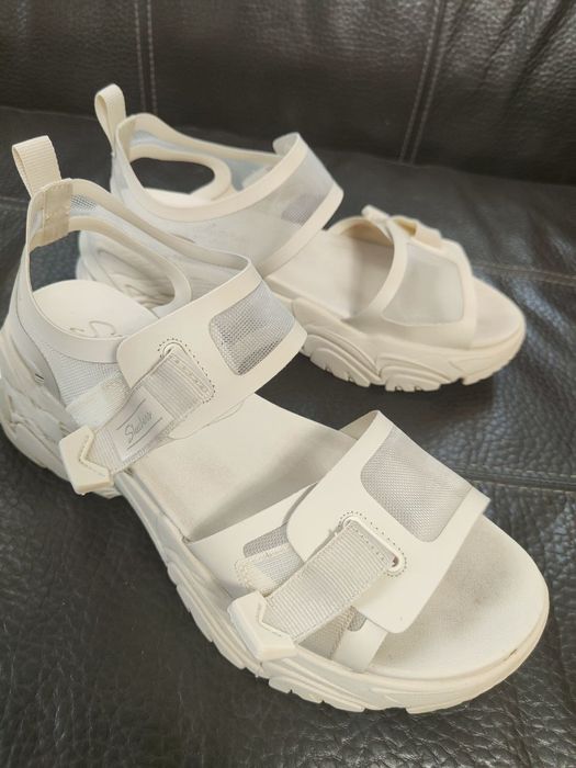 Стильные и комфортные Skechers foam 27см