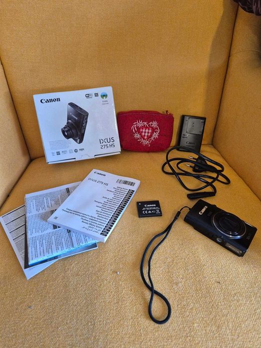 Canon IXUS 275 HS | pudełko + bateria + ładowarka + etui | bardzo dobry stan