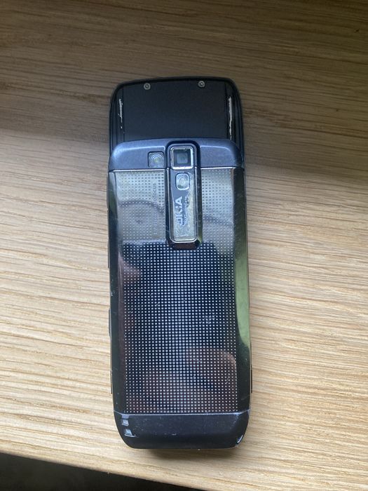 Nokia E66 telefon