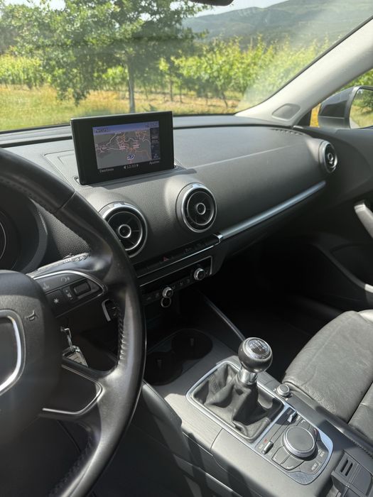 Audi A3 1.6 tdi look rs3