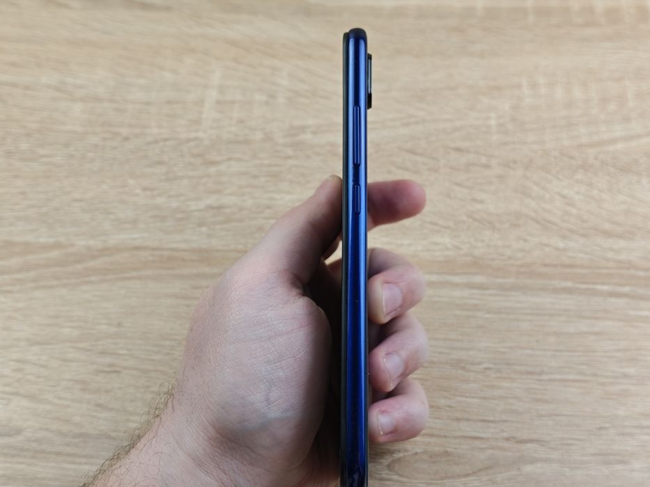 Продам Redmi Note 7 Pro (6/128GB)