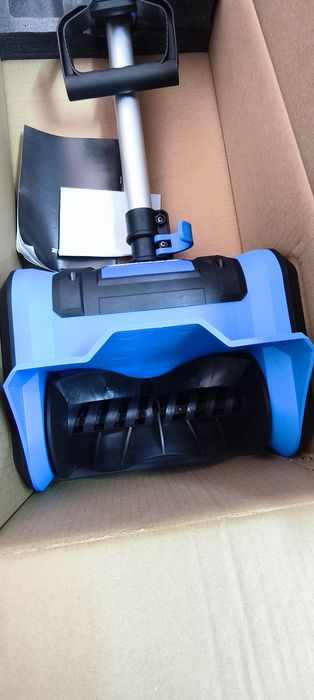 Снігоприбиральна акумуляторна машина Zegor SRAX-21BL