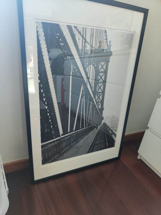 Vendo moldura com poster