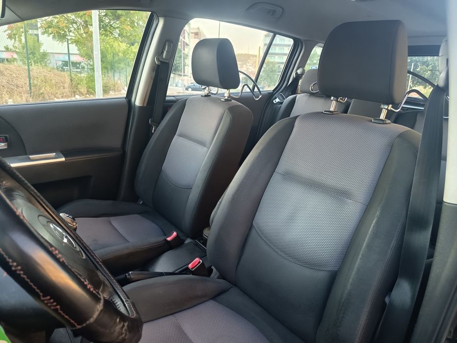 Mazda 5 - 2.0 diesel 143cvs - 7 lugares