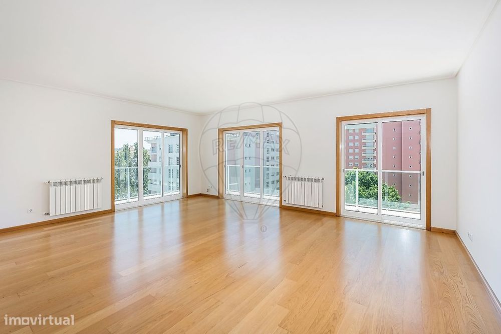 Apartamento T3 para arrendamento