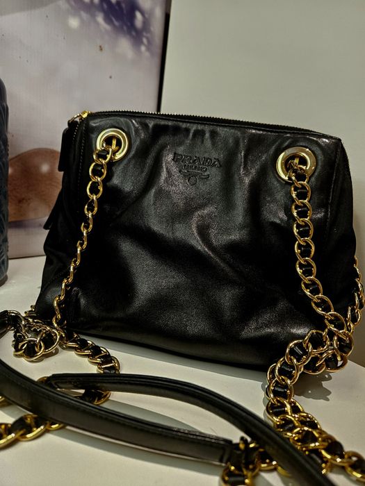 Bolsa prada nova