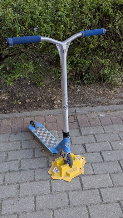 Hulajnoga wyczynowa składak