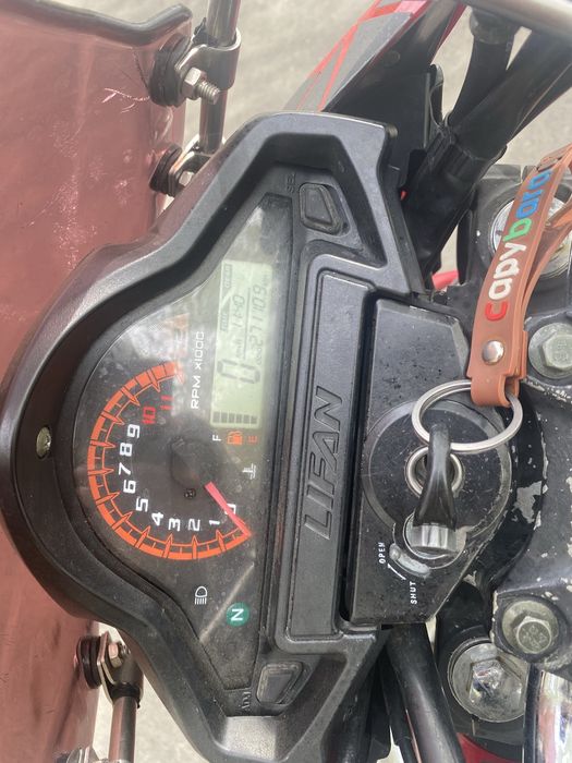 Продам ліфан кр 200