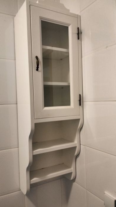 Armário lacado branco