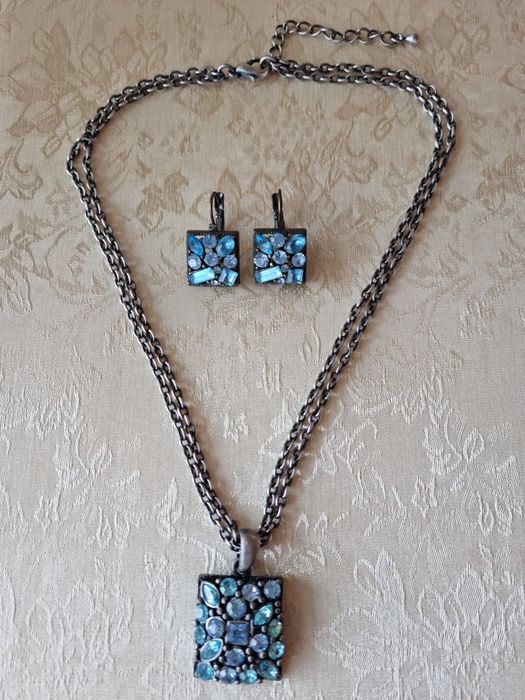 Brincos e colar vintage