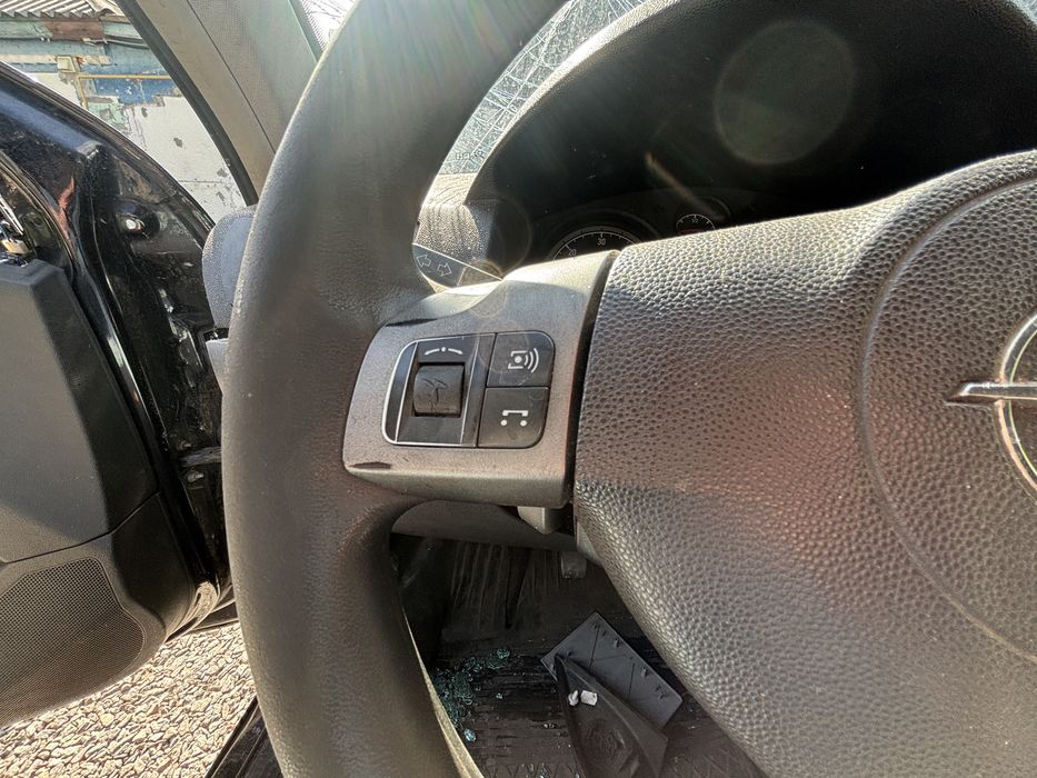 Кермо Opel Astra H