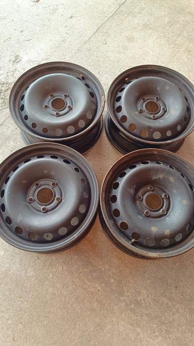 Felgi stalowe R16 5x114.3