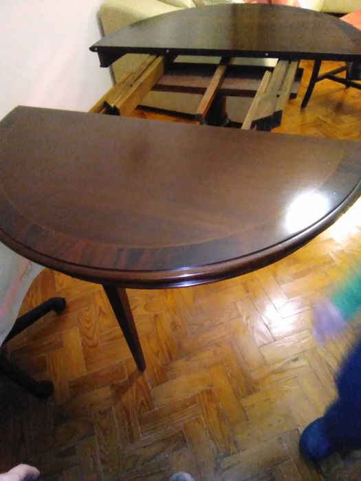 Mesa + 6 cadeiras
