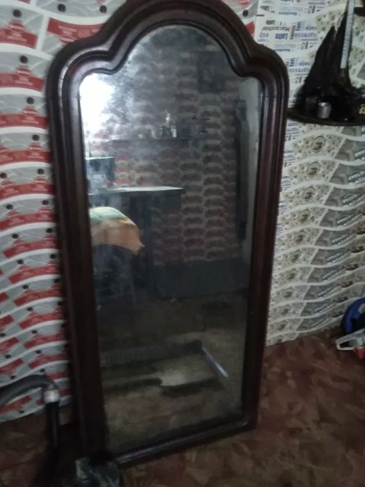 Зеркало антикварное