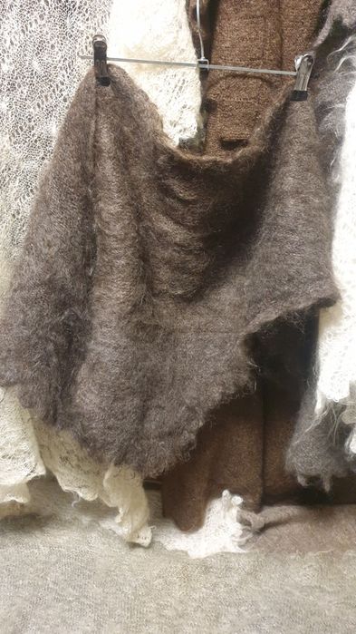 Пуховый платок из козьего пуха