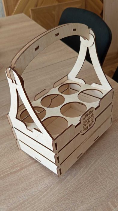 Ялинка, іграшки, сувеніри, заготовки для творчості, шкільне приладдя