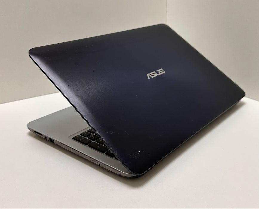 Asus VivoBook 15.6" FullHD 8/128GB SSD i5-6200