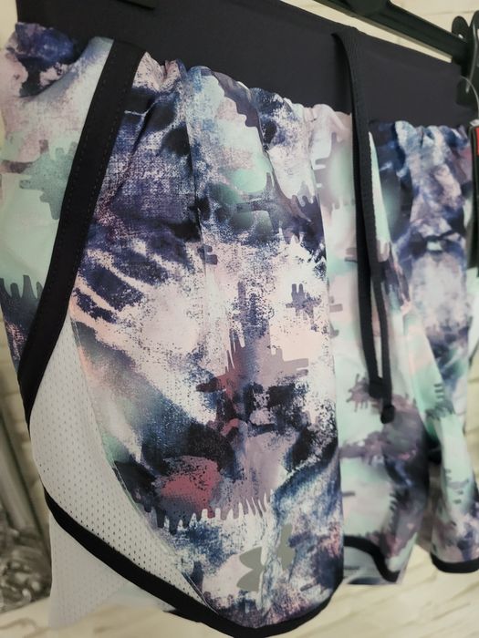 Spodenki sportowe damskie