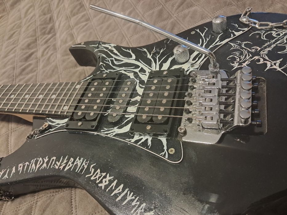 Електрогітара Deviser кастомна