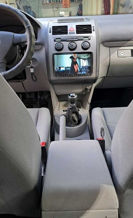 VOLKSWAGEN TOURAN 2010 VIN WVGZZZ1TZAW080042 фото оголошення 10 з 13