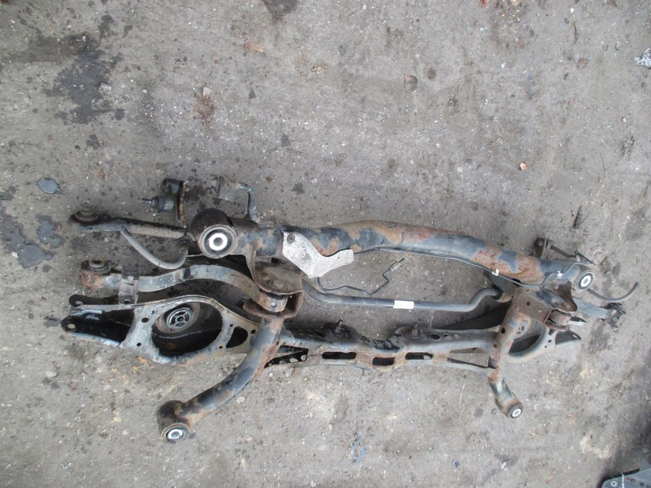 belka zawieszenie tył tylna vw passat b6 kombi