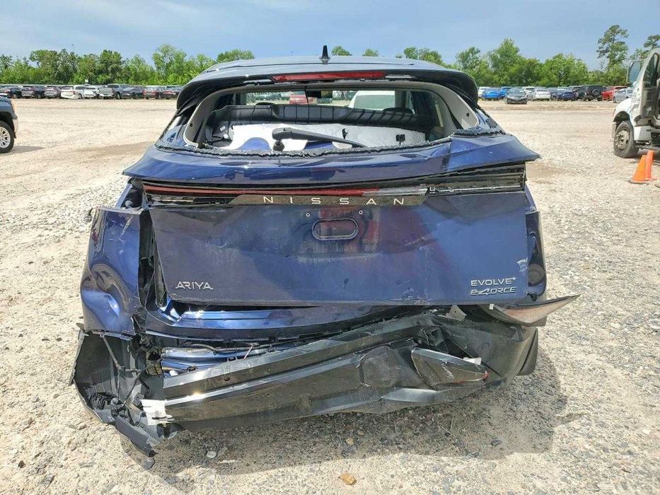 NISSAN ARIYA  двері передні задні