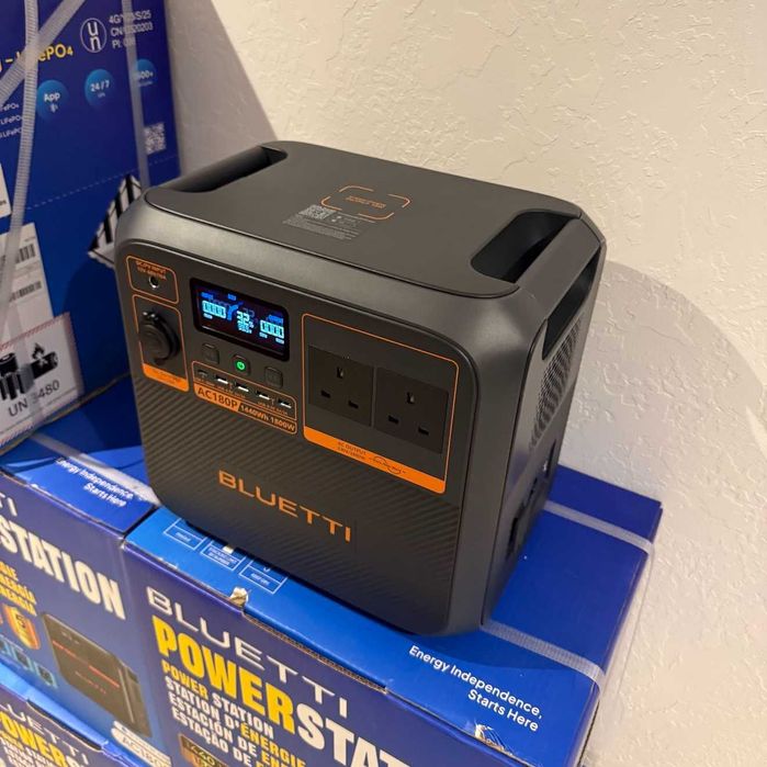 BLUETTI AC180P портативна електростанція 1800Вт 1440Вт·год LiFePO4 зарядна станція UPS джерело безперебійного живлення для дому