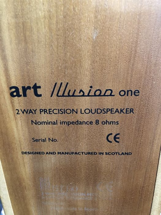 ART  Loudspeaker Illusion One