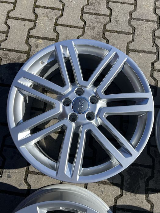 5/112 R20 Диски Audi RS6 , A6 , E-Tron , Q5