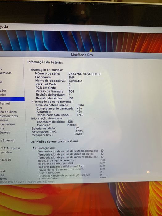 MacBook Pro i7 com 8gb ram ecran de 15 (Avariado)