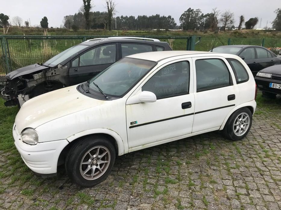 Opel Corsa B 1.5TD 5P 1997  - Para Peças