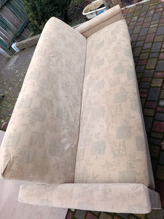 Продам диван книжка