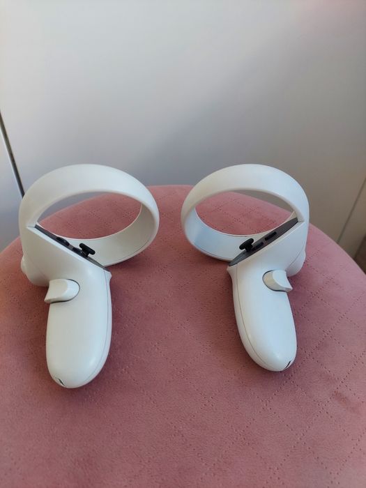 Meta Oculus Quest 2 [+ 10 gier]