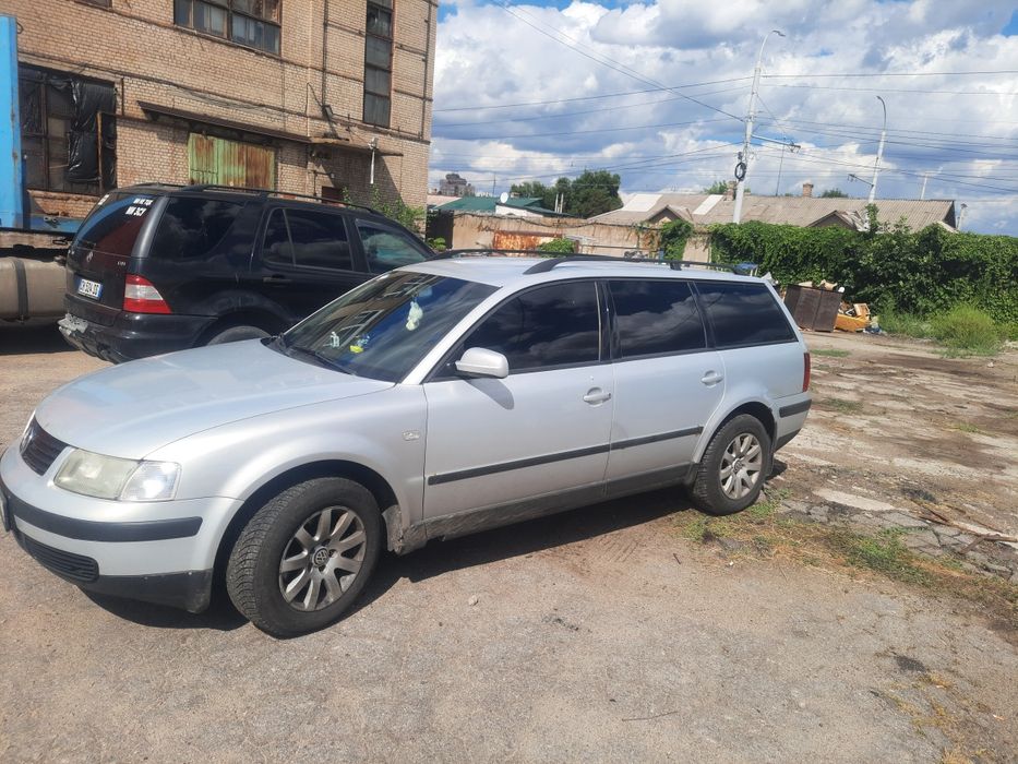 Автомобіль продаж