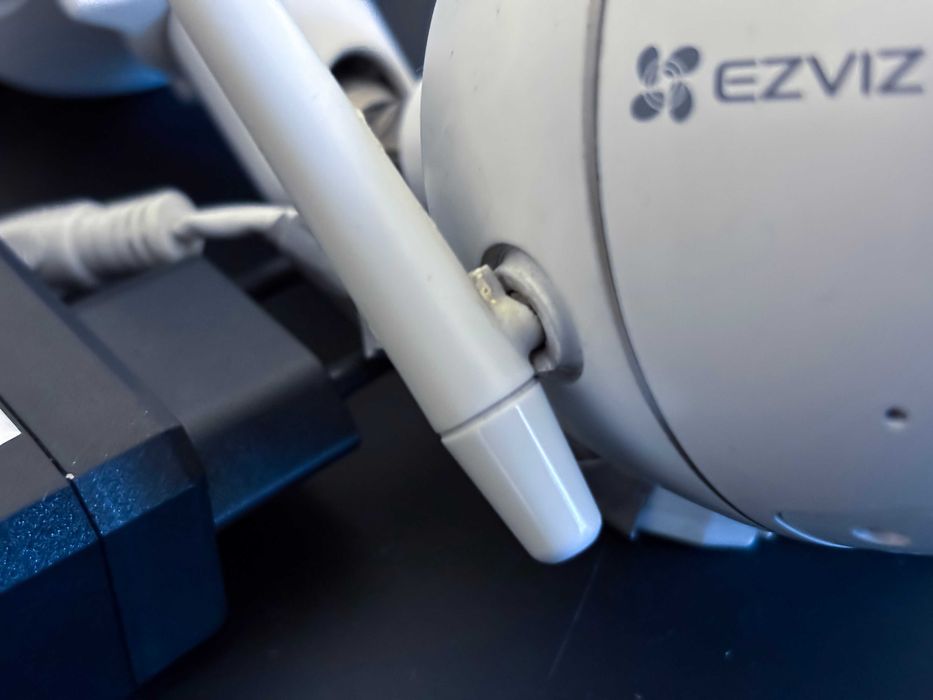 Kamera EZVIZ C3X zewnętrzna Wi-Fi - używana, sprawna.