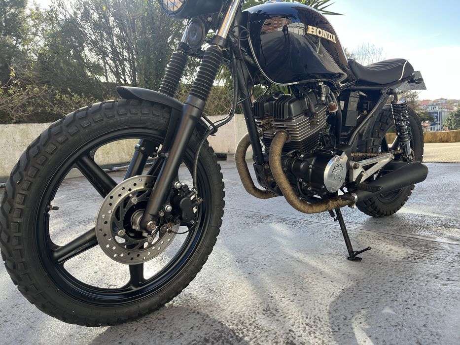 Honda cb 250 Two fifty.