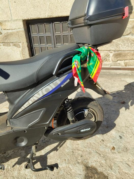 Mota Elétrica Runner NeoVolt 250W – Bateria de Lítio