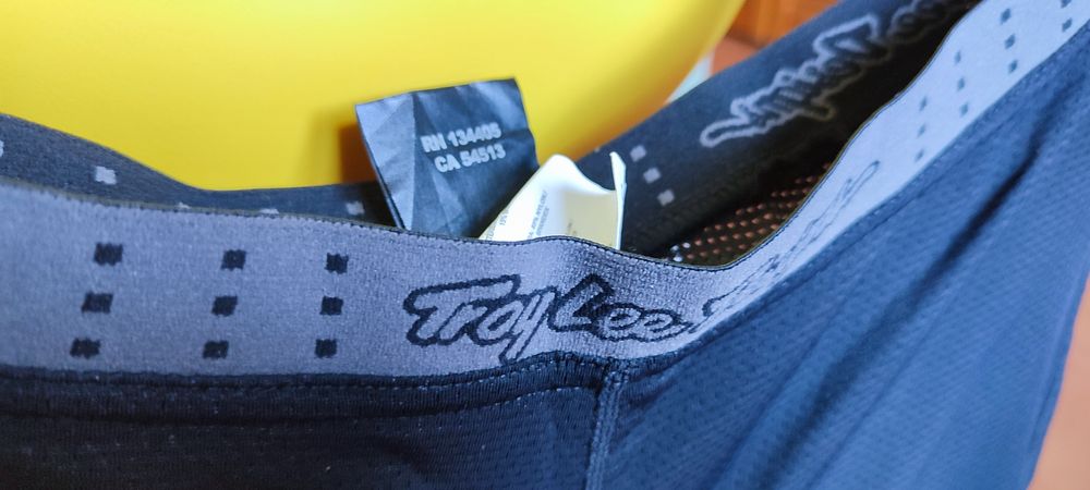 Troy Lee Designs Spodenki wewnętrzne rowerowe z wkładką r.34