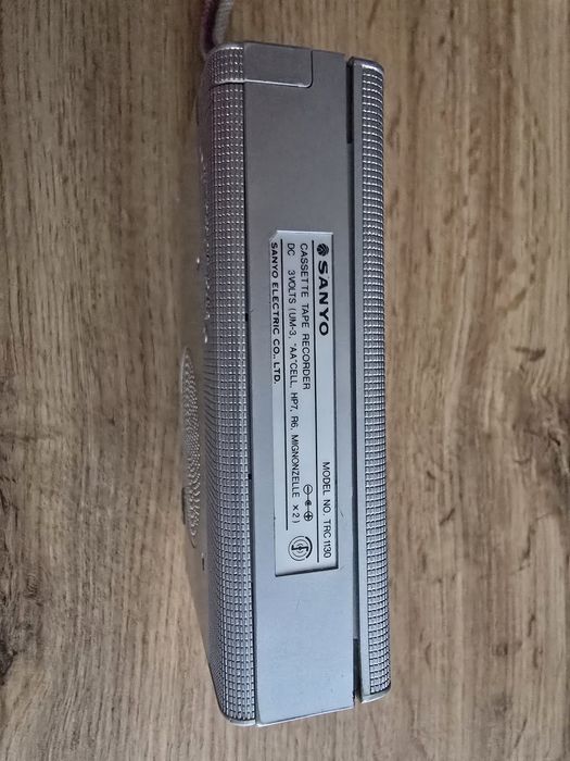 Walkman Tape Recorder Dyktafon Sanyo  TRC 1130