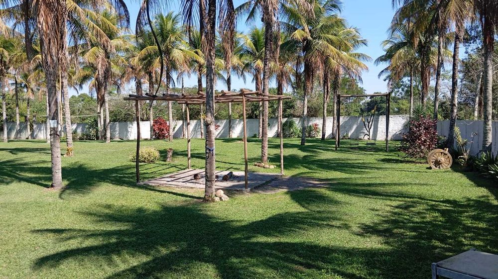 Sitio com duas casas  a venda