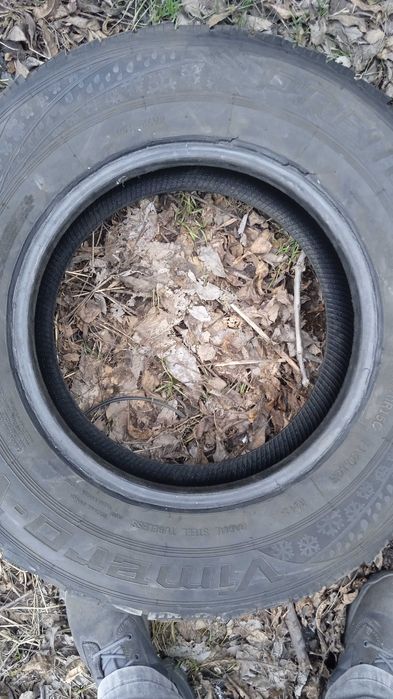 Шина грузовая б/у 16