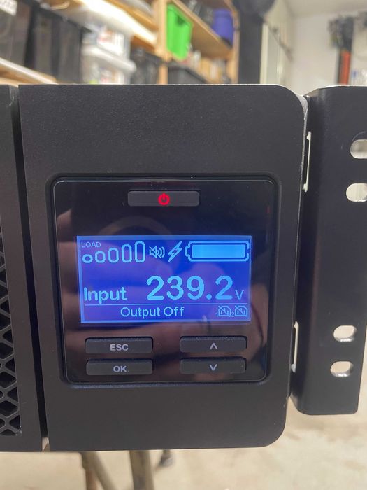 UPS APC zasilacz awaryjny 5000VA