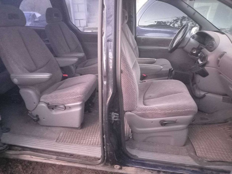 Chrysler Voyager 2.0 Бензин